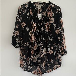 American Rag Black Floral Pintuck Sheer Blouse Top Roll Tab Sleeves Medium